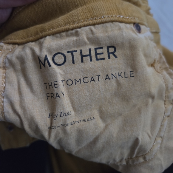 MOTHER Women's The Tomcat Ankle Fray  Jeans - Picture 13 of 13